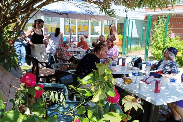 Projet LSF en EHPAD en 2de AEPA